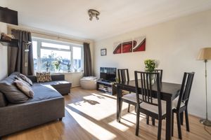 Lounge- click for photo gallery